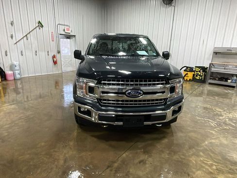 Used 2018 Ford F150 XLT w/ Equipment Group 302A Luxury image 2