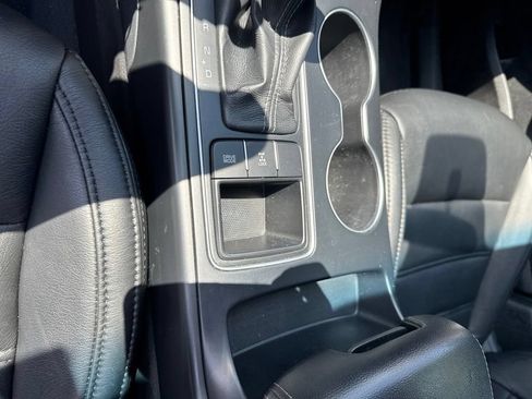 Used 2016 Kia Sorento AWD image 49