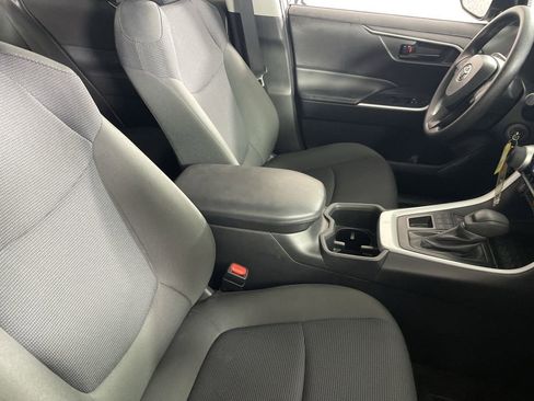 Used 2024 Toyota RAV4 LE image 23