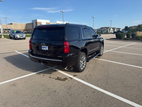 Used 2017 Chevrolet Tahoe Premier AWD/4WD image 7