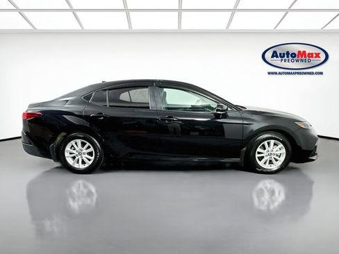 Used 2025 Toyota Camry LE w/ Convenience Package FWD image 9