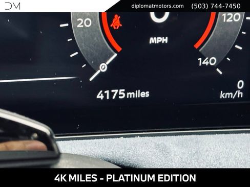 Used 2025 Nissan Ariya Platinum AWD/4WD image 35