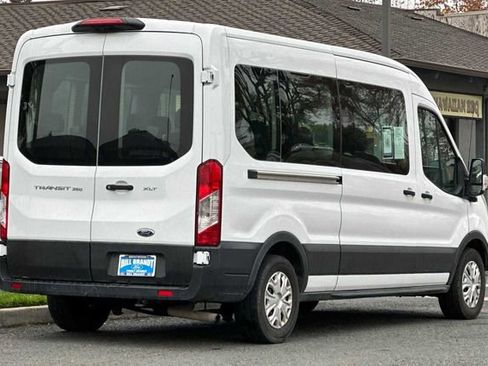 Used 2023 Ford Transit 350 XLT image 3