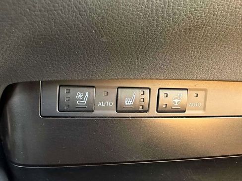 Certified 2023 Lexus ES 250 250 w/ Premium Package image 34