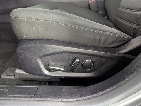 Used 2020 Ford Fusion SE image 13