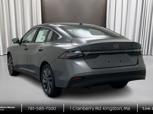 New 2026 Nissan Sentra SL w/ Floor Mat Package FWD image 7