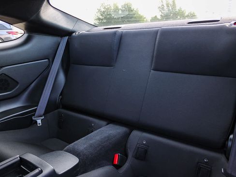 Used 2023 Toyota GR86 w/ ALL Weather Mat Package (TMS) image 18