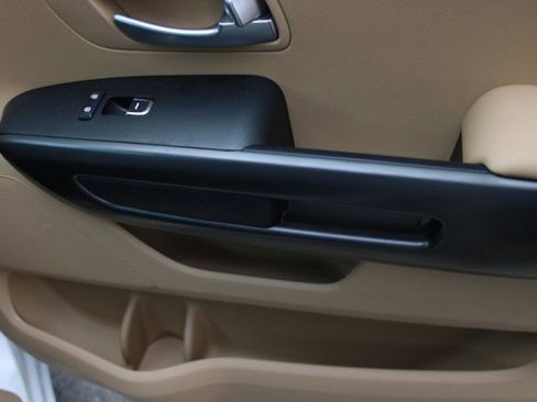 Used 2020 Kia Sedona EX image 27