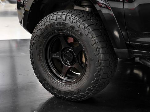 Used 2022 Toyota 4Runner TRD Off-Road Premium w/ Moonroof Package AWD/4WD image 59