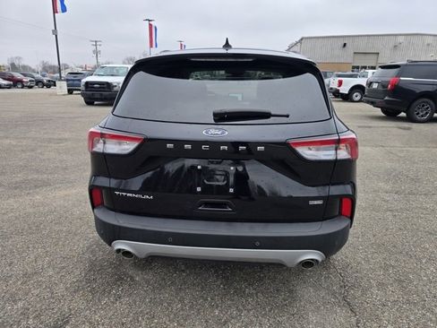 Used 2022 Ford Escape Titanium w/ Titanium Premium Package image 4