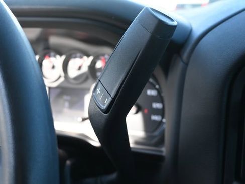 Used 2025 Chevrolet Silverado 1500 Custom image 23