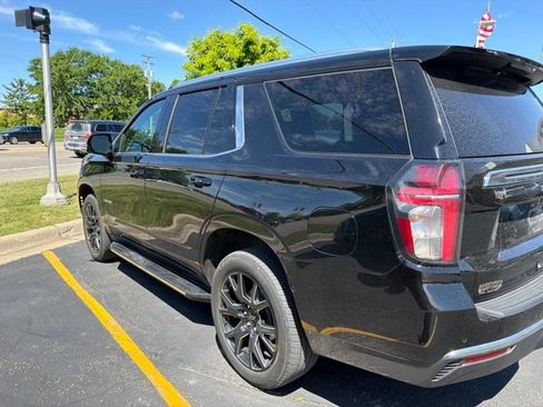 Used 2023 Chevrolet Tahoe LT w/ LT Signature Plus Package AWD/4WD image 3