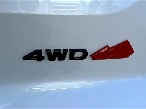 New 2026 Nissan Pathfinder Rock Creek AWD/4WD image 8