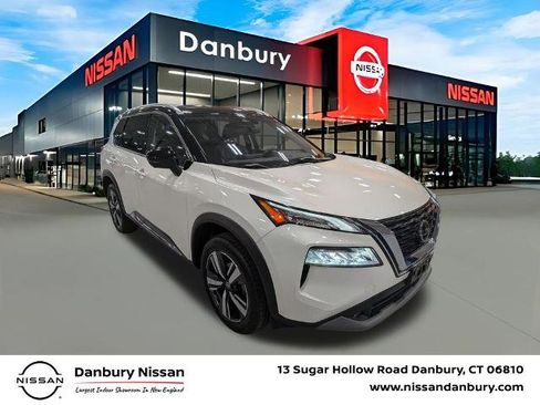 Certified 2021 Nissan Rogue SL AWD/4WD image 1