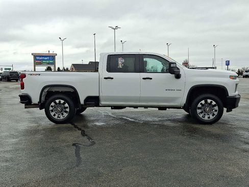 Used 2023 Chevrolet Silverado 2500 Custom image 7