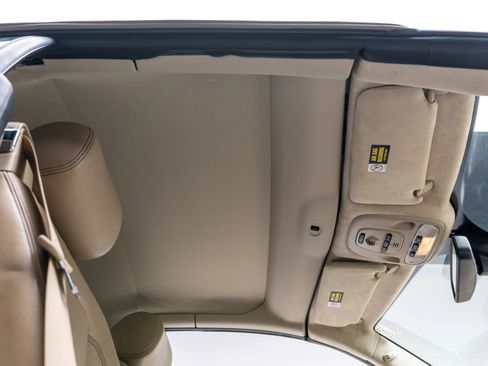 Used 2012 Jaguar XK Convertible RWD image 15