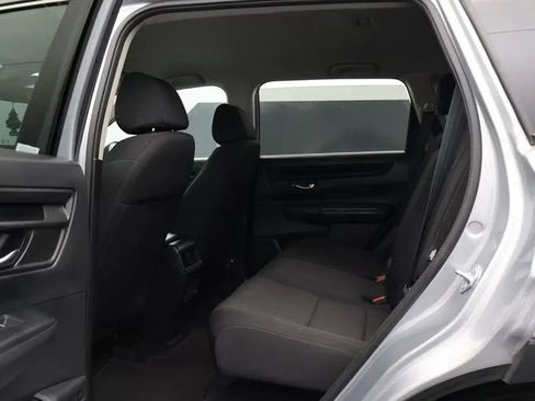 Used 2025 Honda CR-V LX image 15