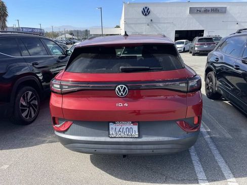 Used 2023 Volkswagen ID.4 Pro S AWD/4WD image 3