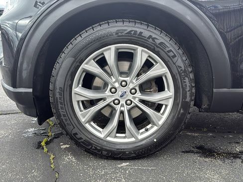 Used 2020 Ford Explorer Limited AWD/4WD image 5