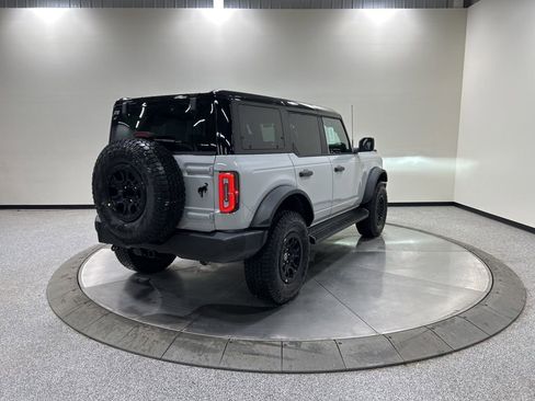 New 2026 Ford Bronco Outer Banks w/ Sasquatch Package image 5