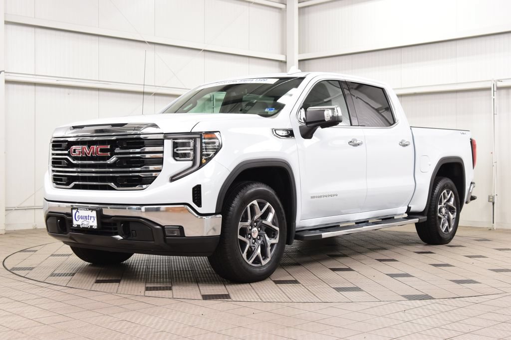 Used 2026 GMC Sierra 1500 SLT w/ SLT Premium Package AWD/4WD image 3