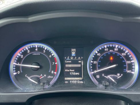 Used 2016 Toyota Highlander XLE FWD image 6