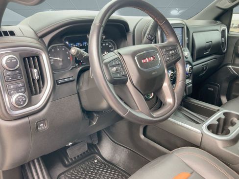 Used 2021 GMC Sierra 1500 AT4 w/ AT4 Value Package image 4