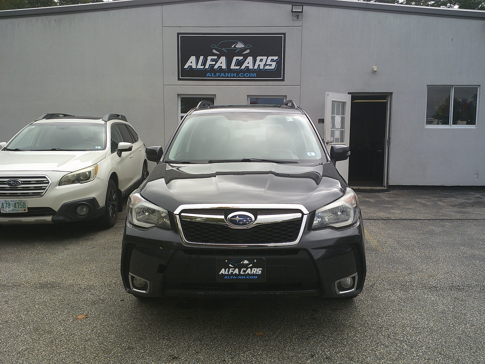 Used 2015 Subaru Forester 2.0XT Touring AWD/4WD image 2