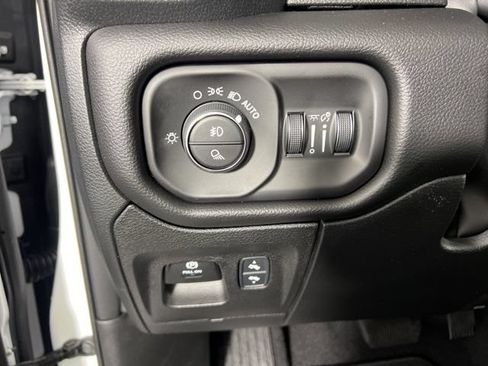 New 2026 RAM 1500 Big Horn AWD/4WD image 18