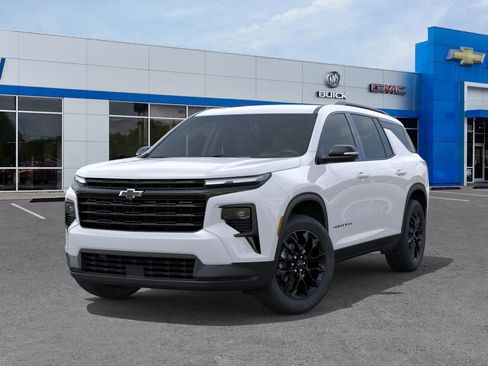 New 2026 Chevrolet Traverse LT w/ Midnight/Sport Edition image 6