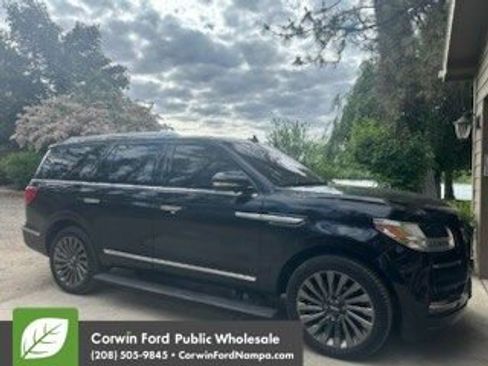Used 2018 Lincoln Navigator Reserve w/ Technology Package AWD/4WD image 1