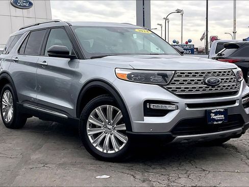 Used 2024 Ford Explorer Limited w/ Limited Technology Package image 33