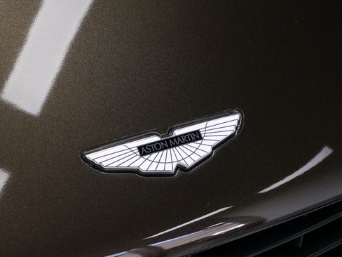 Used 2014 Aston Martin Vanquish Coupe image 49