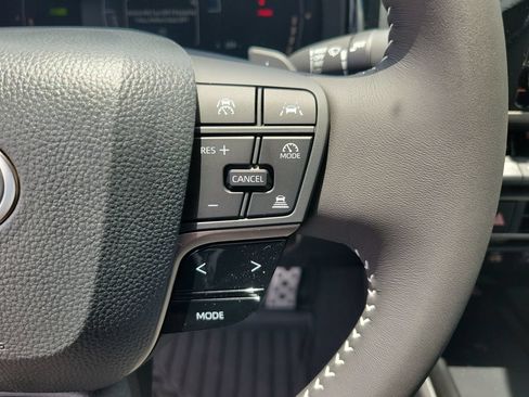 Used 2026 Toyota Camry SE FWD image 21
