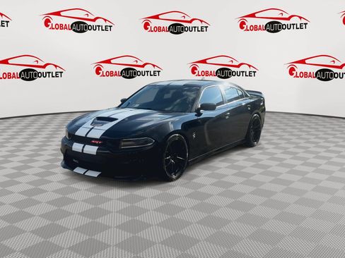 Used 2021 Dodge Charger Scat Pack RWD image 4