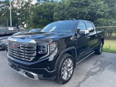 Used 2023 GMC Sierra 1500 Denali AWD/4WD image 2