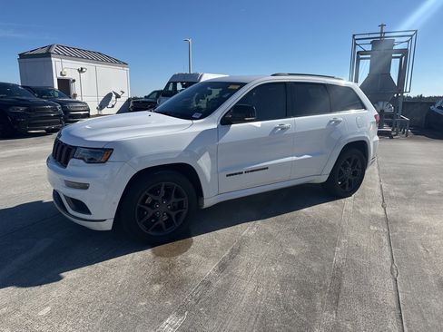 Used 2019 Jeep Grand Cherokee Limited X image 9