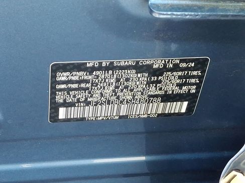 Used 2025 Subaru Forester Premium image 27