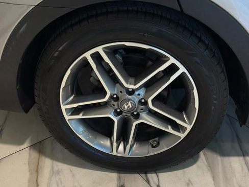 Used 2019 Hyundai Santa Fe XL image 35