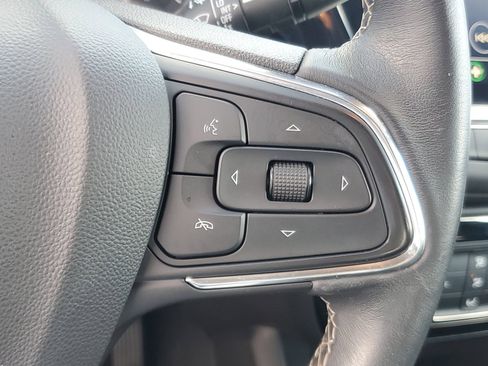 Used 2023 Buick Encore GX Preferred w/ Cold Weather Comfort Package FWD image 23