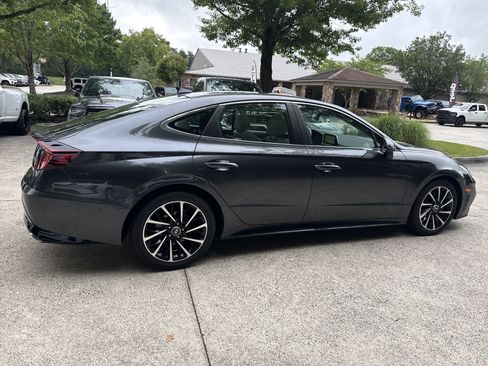 Used 2021 Hyundai Sonata Limited FWD image 8