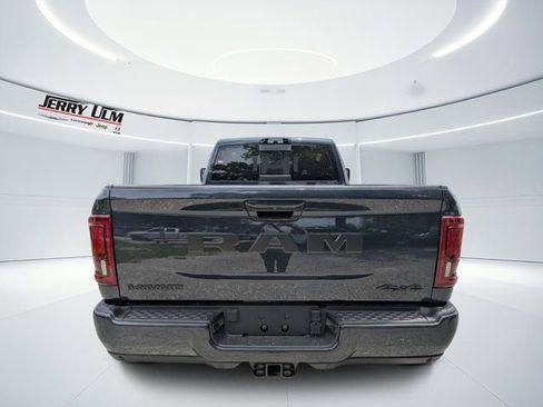 New 2026 RAM 3500 Laramie AWD/4WD image 4