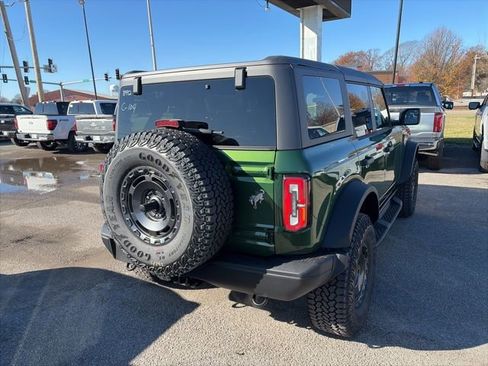 New 2025 Ford Bronco Badlands w/ Sasquatch Package image 6