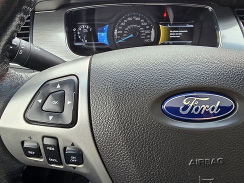Used 2013 Ford Taurus SEL image 15