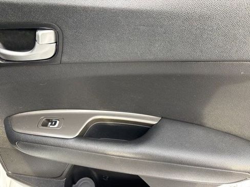 Used 2019 Kia Optima S w/ S Panoramic Sunroof Package image 37