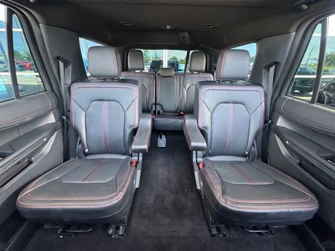 Used 2023 Ford Expedition Limited AWD/4WD image 29