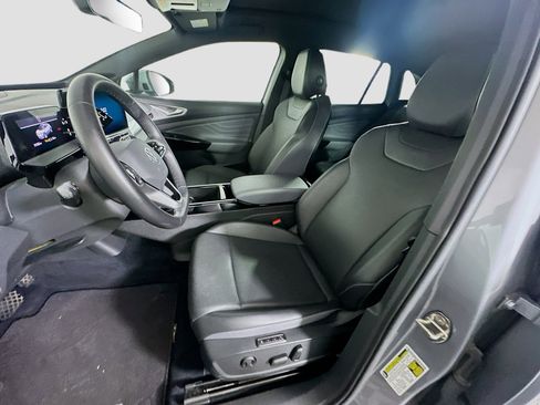 Used 2023 Volkswagen ID.4 S RWD image 13
