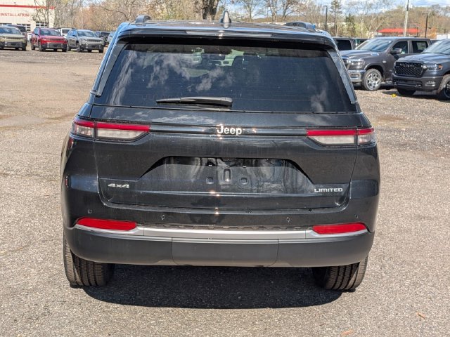 New 2026 Jeep Grand Cherokee Limited AWD/4WD image 4