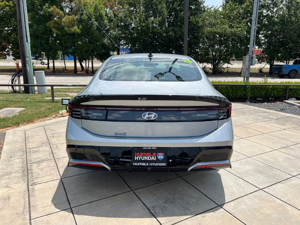Certified 2026 Hyundai Sonata SEL FWD image 12