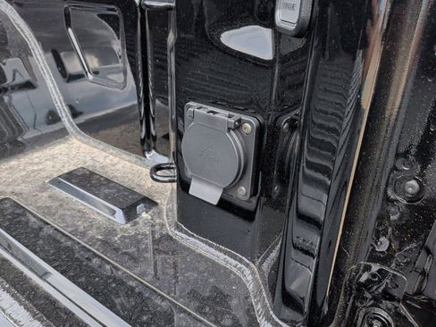 New 2026 Chevrolet Silverado 1500 LT w/ Texas Edition Plus RWD image 37